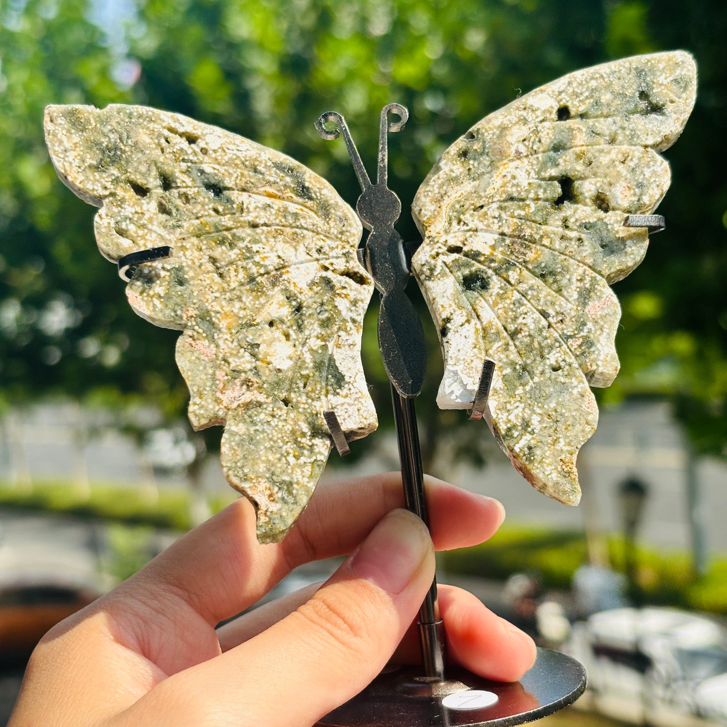 Unique Jasper Butterfly Sculpture – Decorative Crystal Art for Home and Office