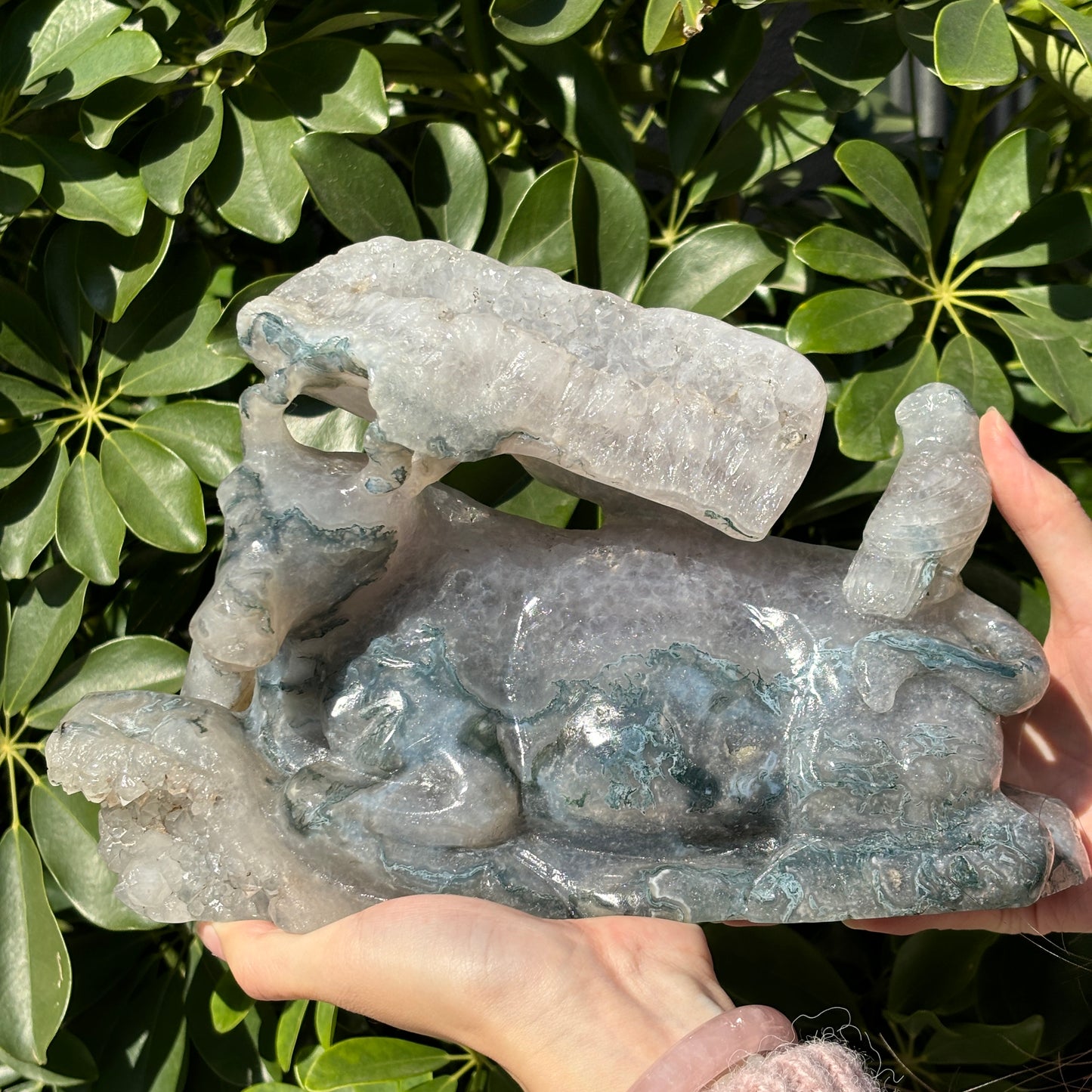 "Majestic Hand Carved Animal Crystal Statue - Natural Stone Sculpture"