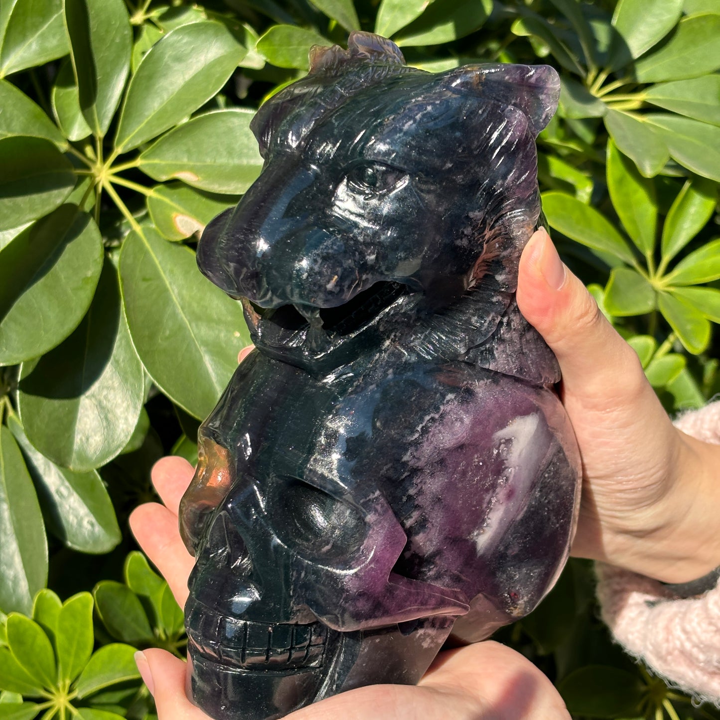 "Majestic Hand Carved Animal Crystal Statue - Natural Stone Sculpture"