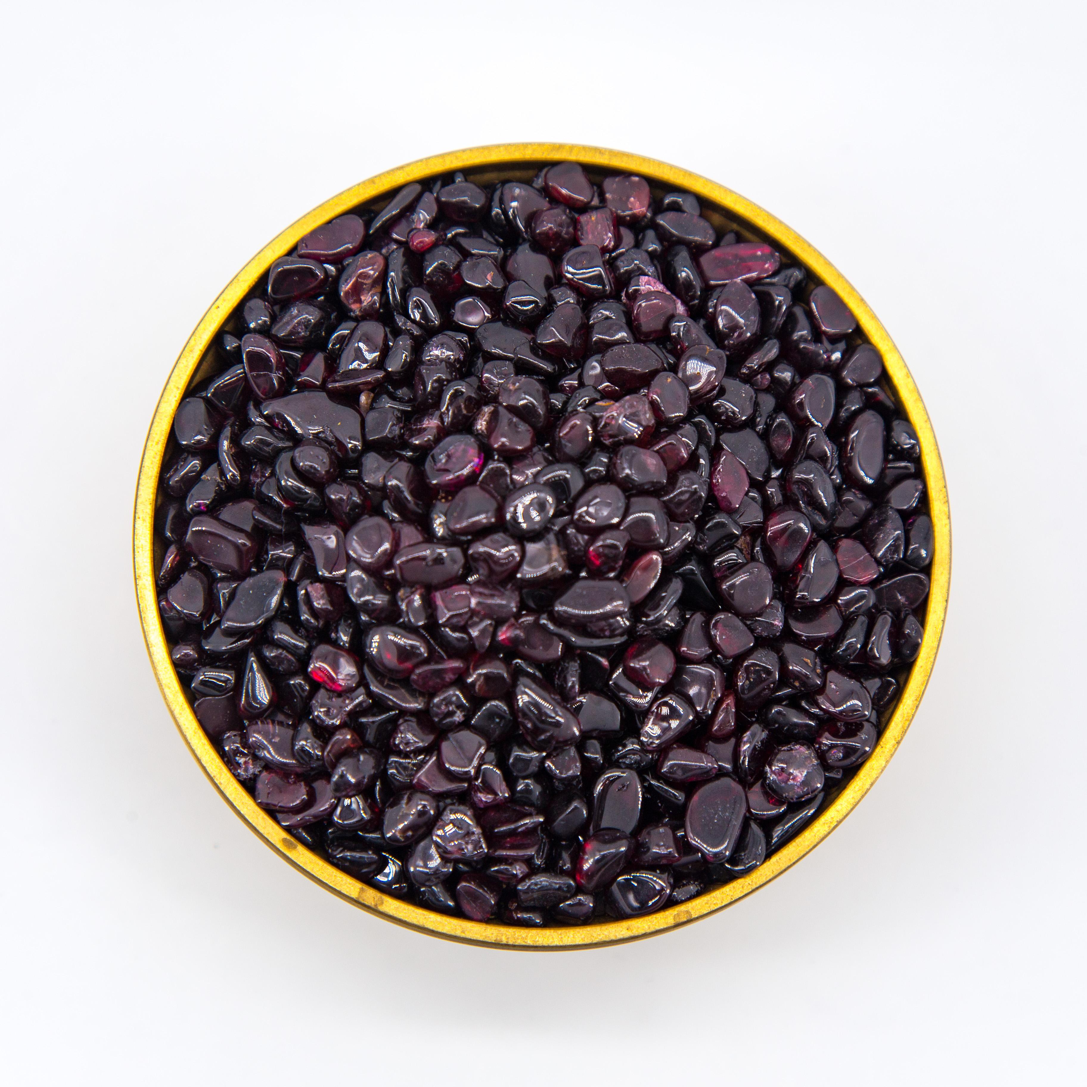 Crystal Chips 100g,Natural Healing Gemstone Chips: Versatile Decorative Elements with Energizing Properties