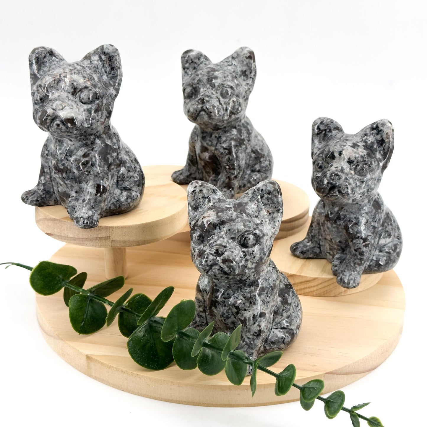 Yooperlite French Bulldog Natural Crystal Carving:crystal ornaments, uv light reaction energy stone, desktop decoration