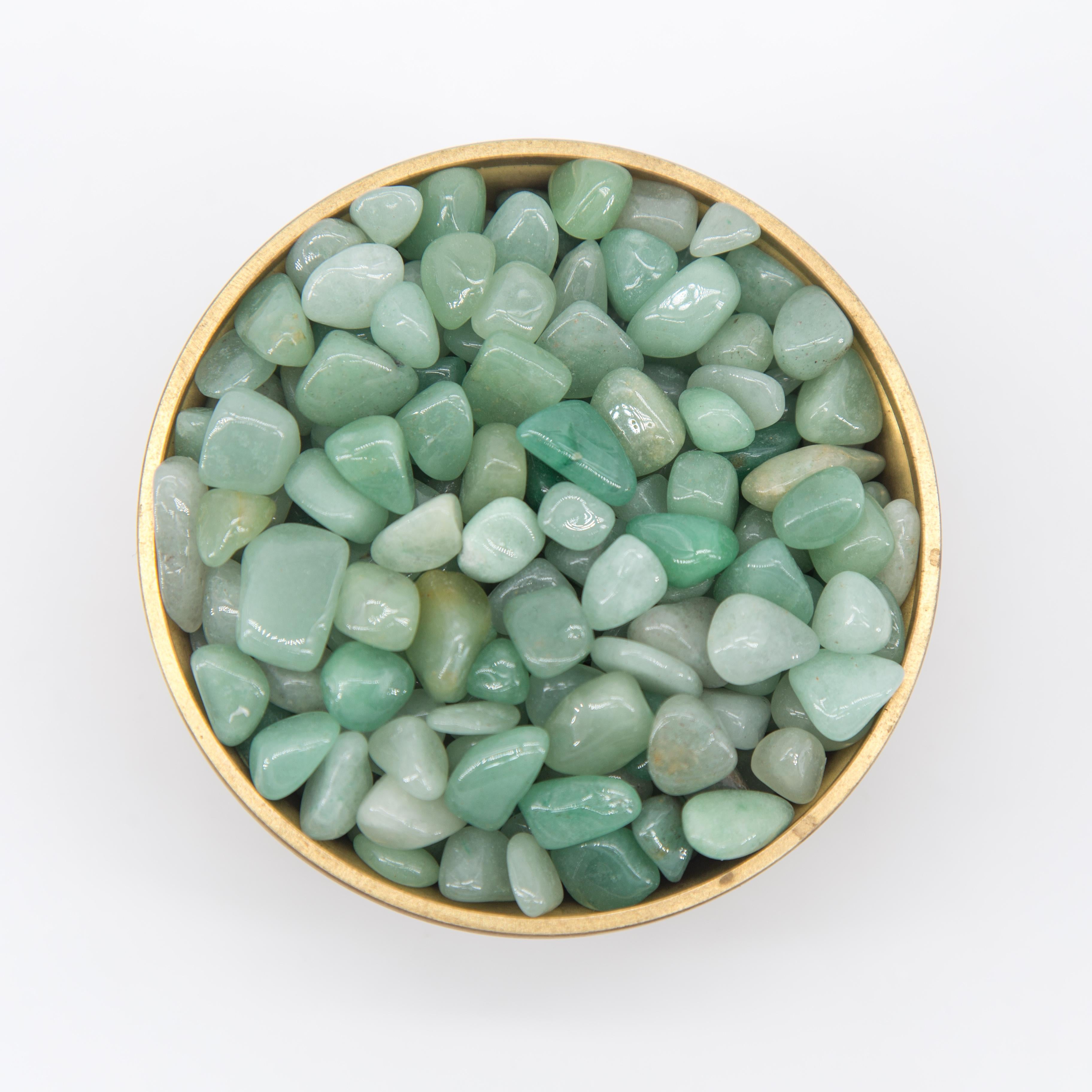 Crystal Chips 100g,Natural Healing Gemstone Chips: Versatile Decorative Elements with Energizing Properties