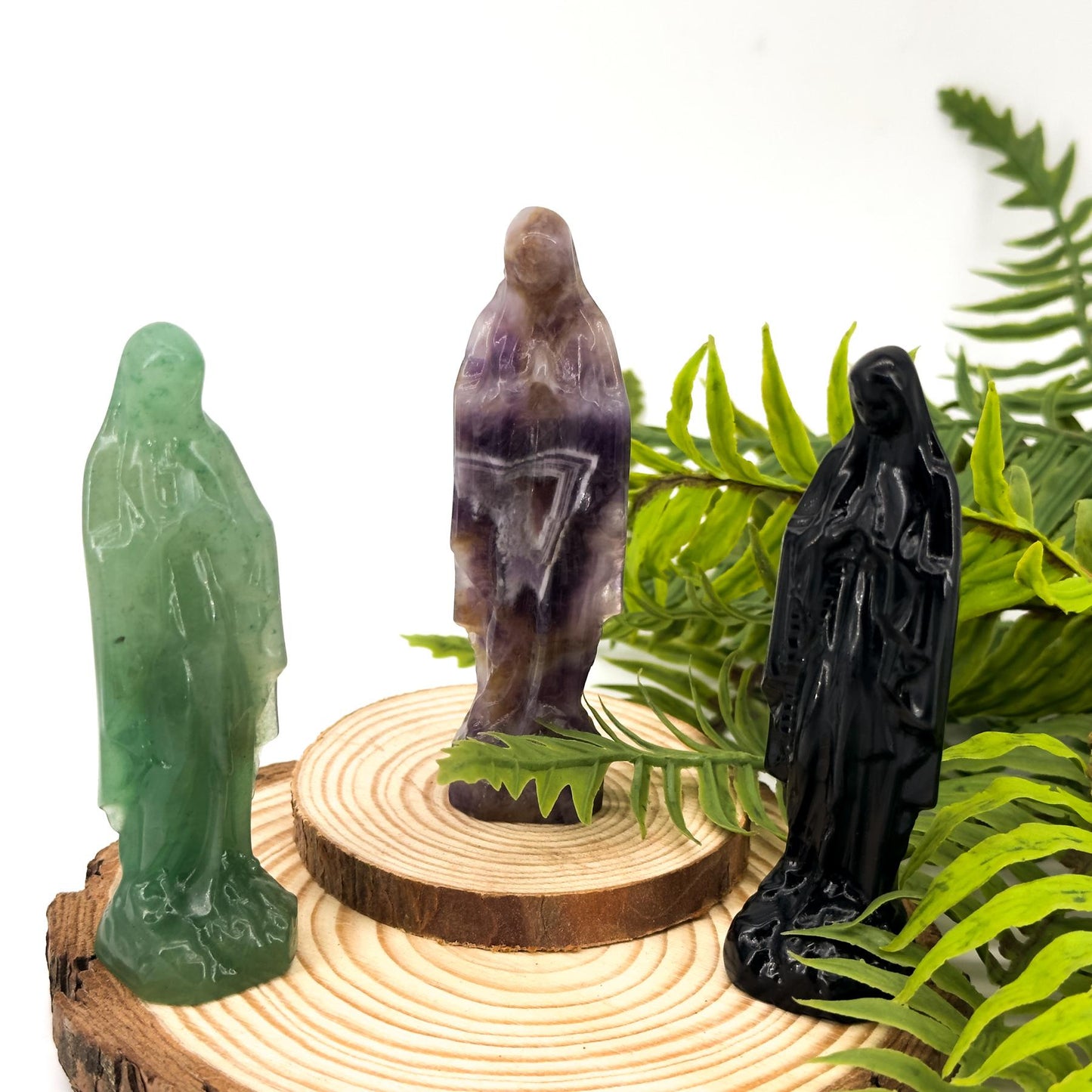 The Virgin Mary Crystal Carving, crystal healing ornament, home decoration collectible spiritual art, crystal gift
