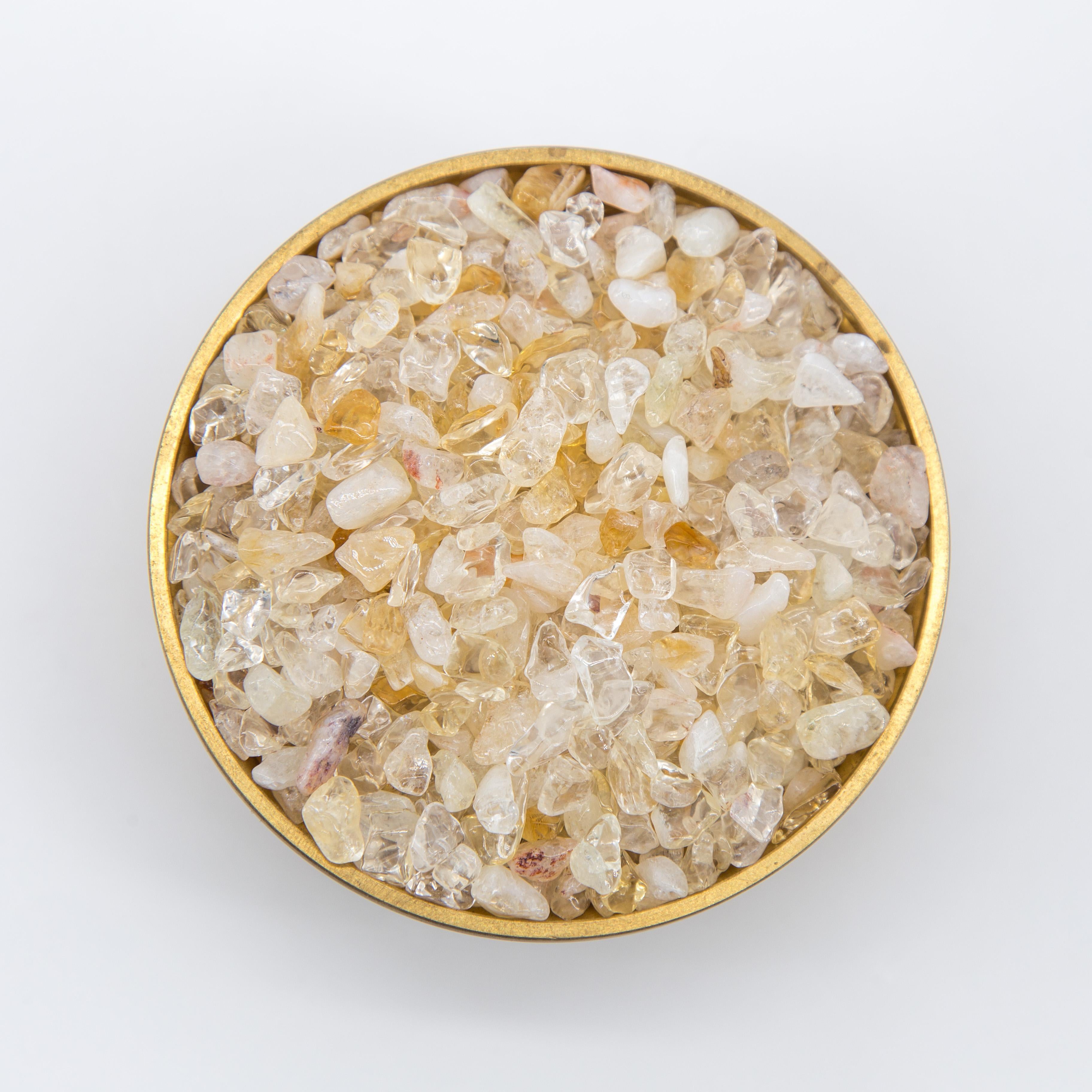 Crystal Chips 100g,Natural Healing Gemstone Chips: Versatile Decorative Elements with Energizing Properties