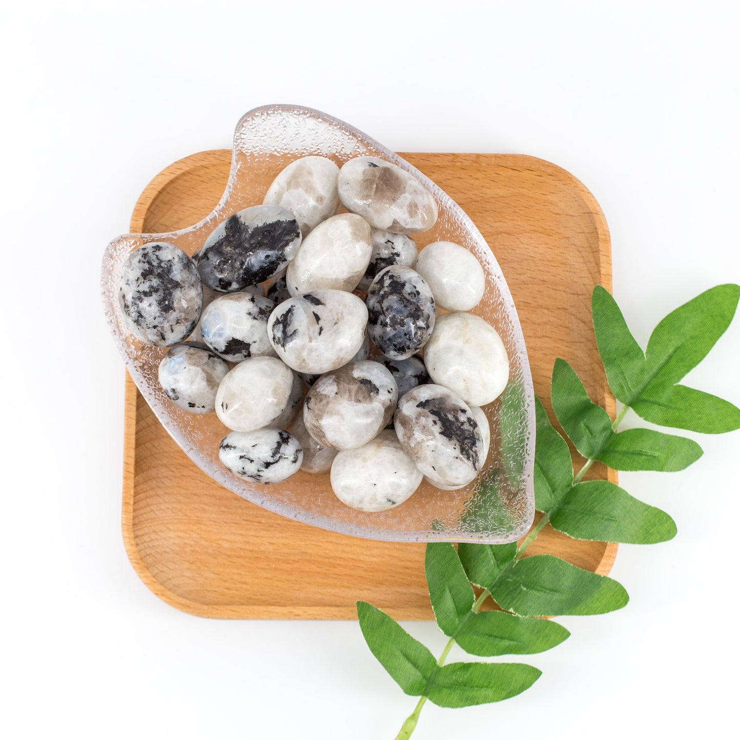 Crystal Tumble 100g,Natural Healing Gemstone Tumble: Versatile Decorative Elements with Energizing Properties