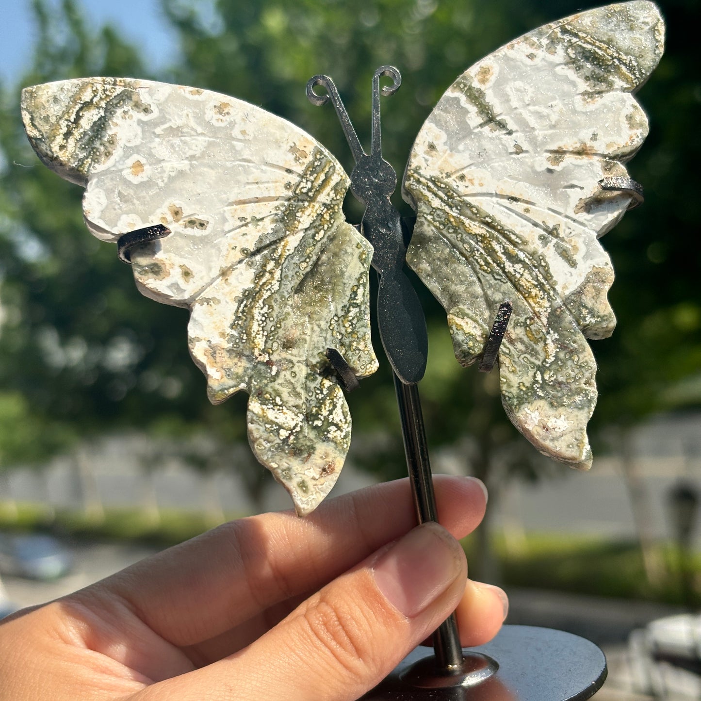 Unique Jasper Butterfly Sculpture – Decorative Crystal Art for Home and Office