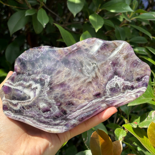 Dream Amethyst Crystal Bowl – Natural Purple Gemstone Dish with Unique Patterns