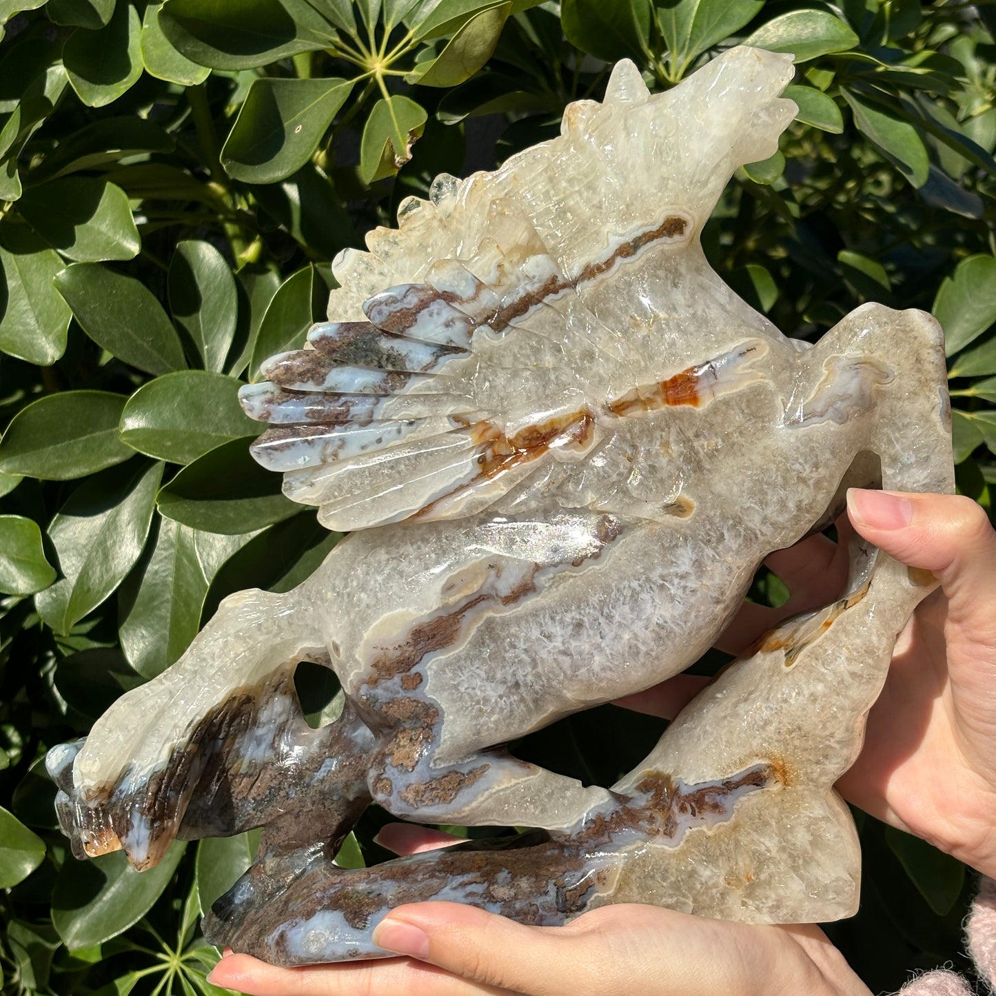 "Majestic Hand Carved Animal Crystal Statue - Natural Stone Sculpture"