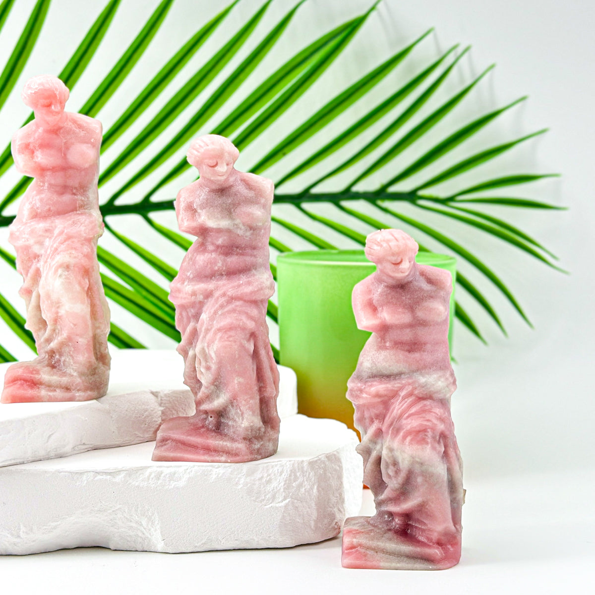 "Pink Gemstone Statue Figurine - Hand-Carved Classic Venus Sculpture, 10cm Elegant Home Decor"