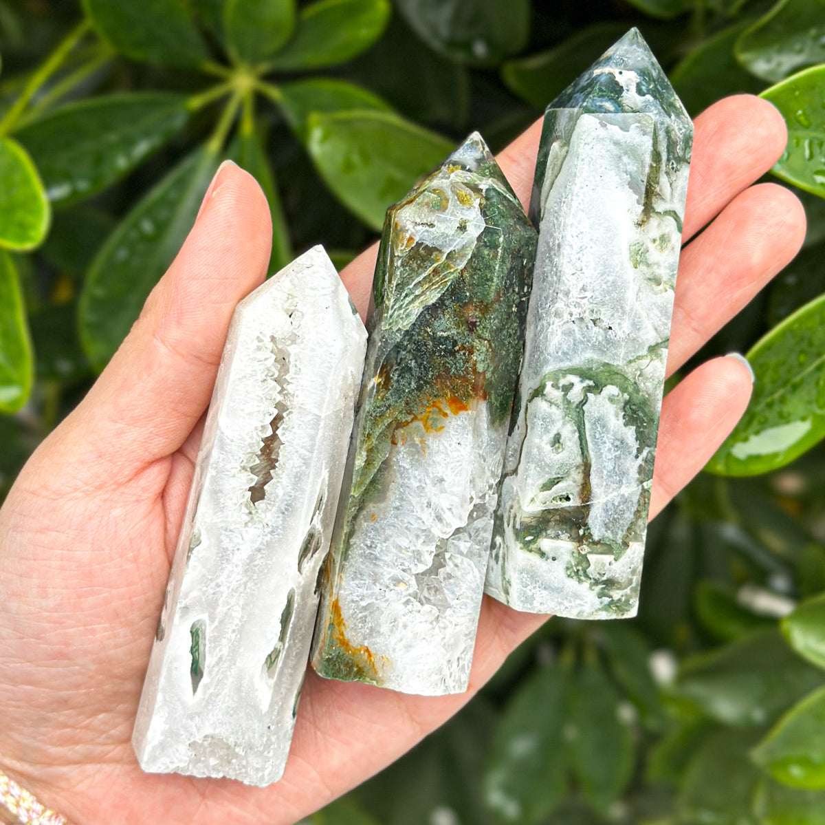 1 count "Natural Moss Agate Tower - 8-9cm Polished Gemstone Point for Healing & Home Decor"