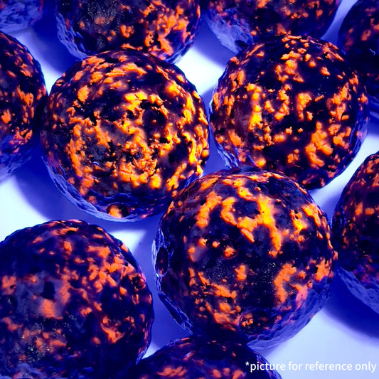 Yooperlite Moon, Syenite Rich Fluorescent Sodalite, UV Light Reactive Crystal For Home Decoration