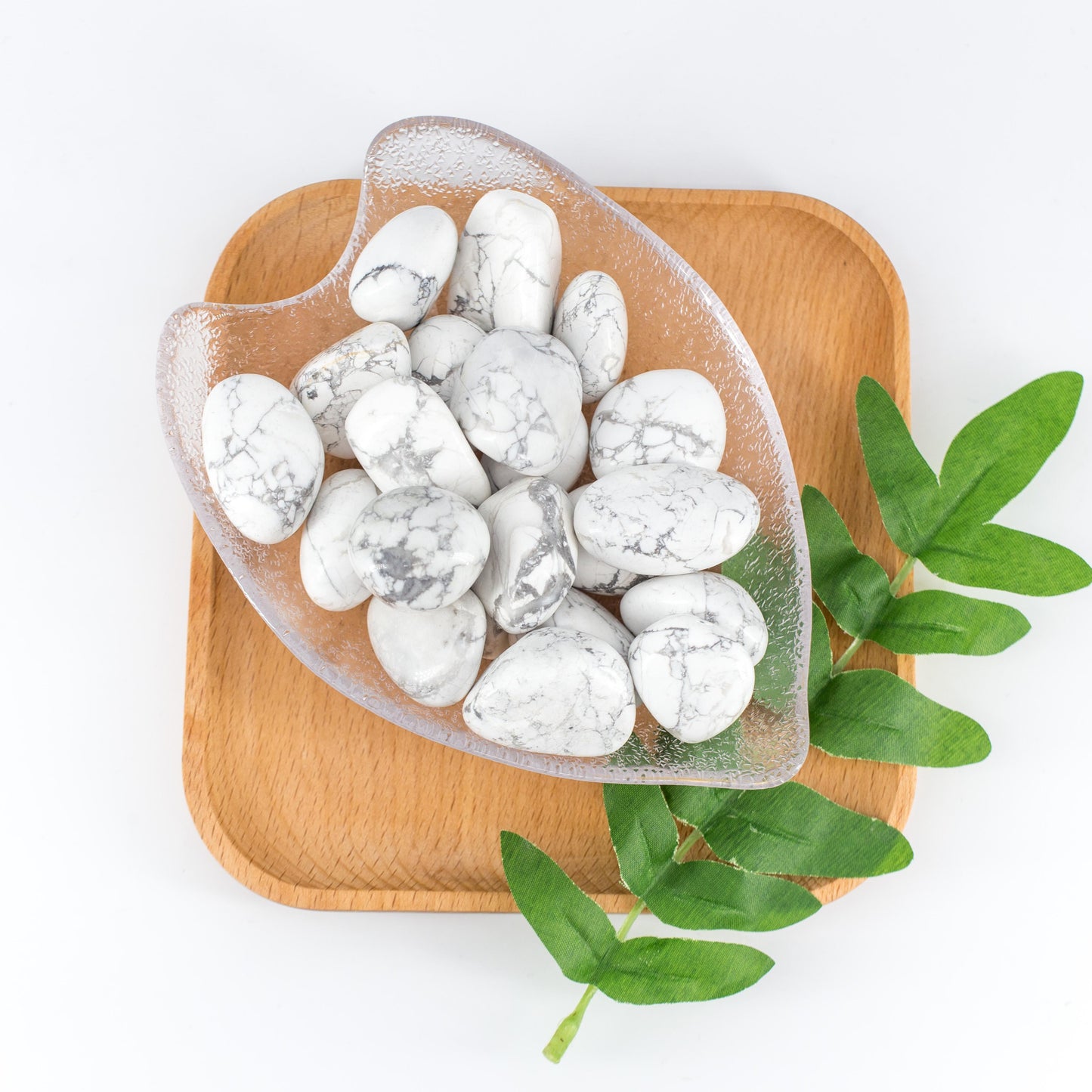 Crystal Tumble 100g,Natural Healing Gemstone Tumble: Versatile Decorative Elements with Energizing Properties